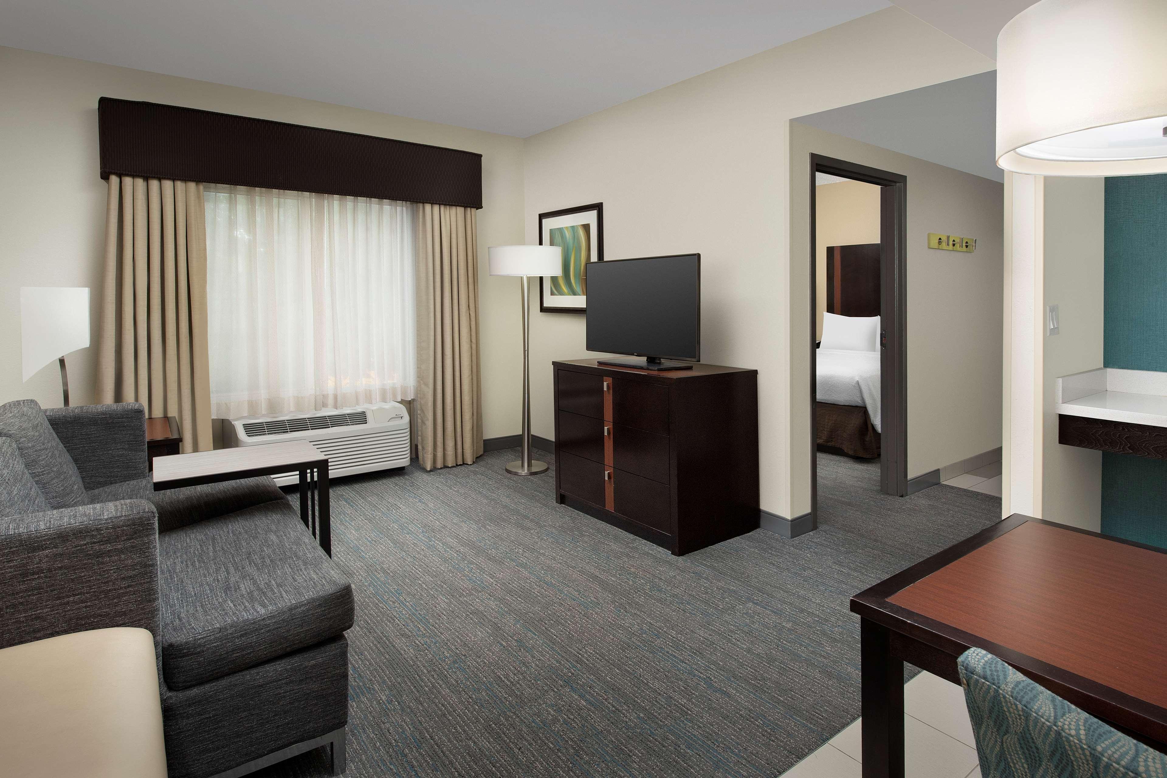 Hampton Inn & Suites Alpharetta-Windward Kültér fotó