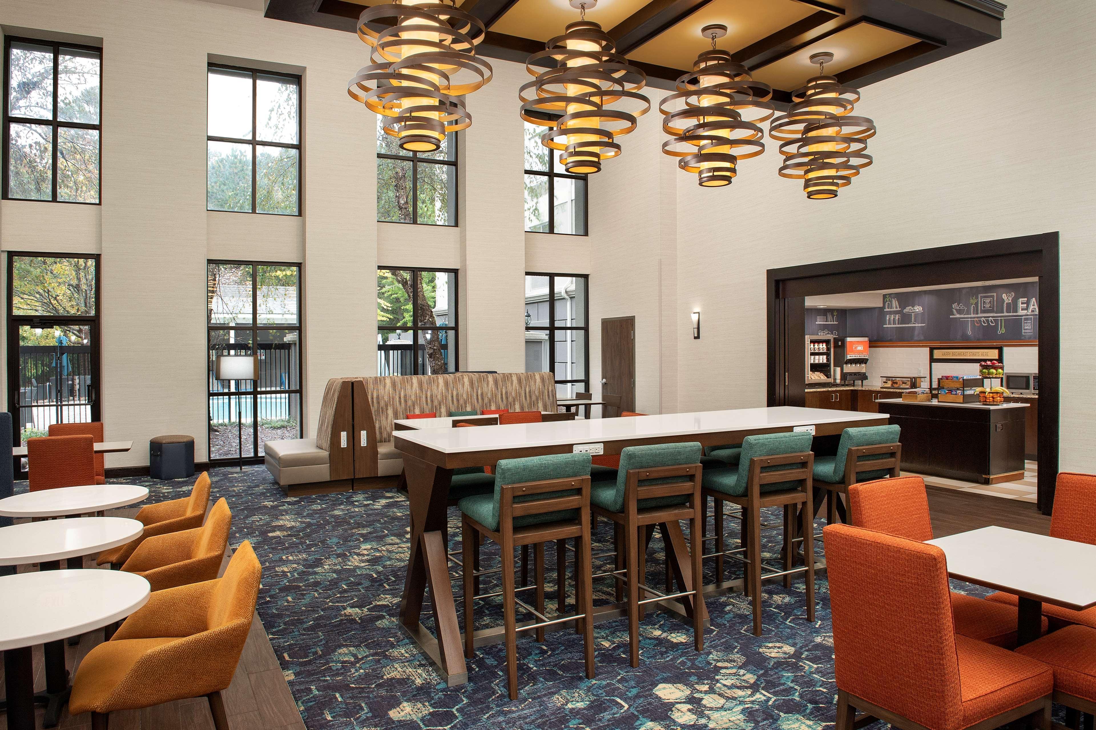 Hampton Inn & Suites Alpharetta-Windward Kültér fotó